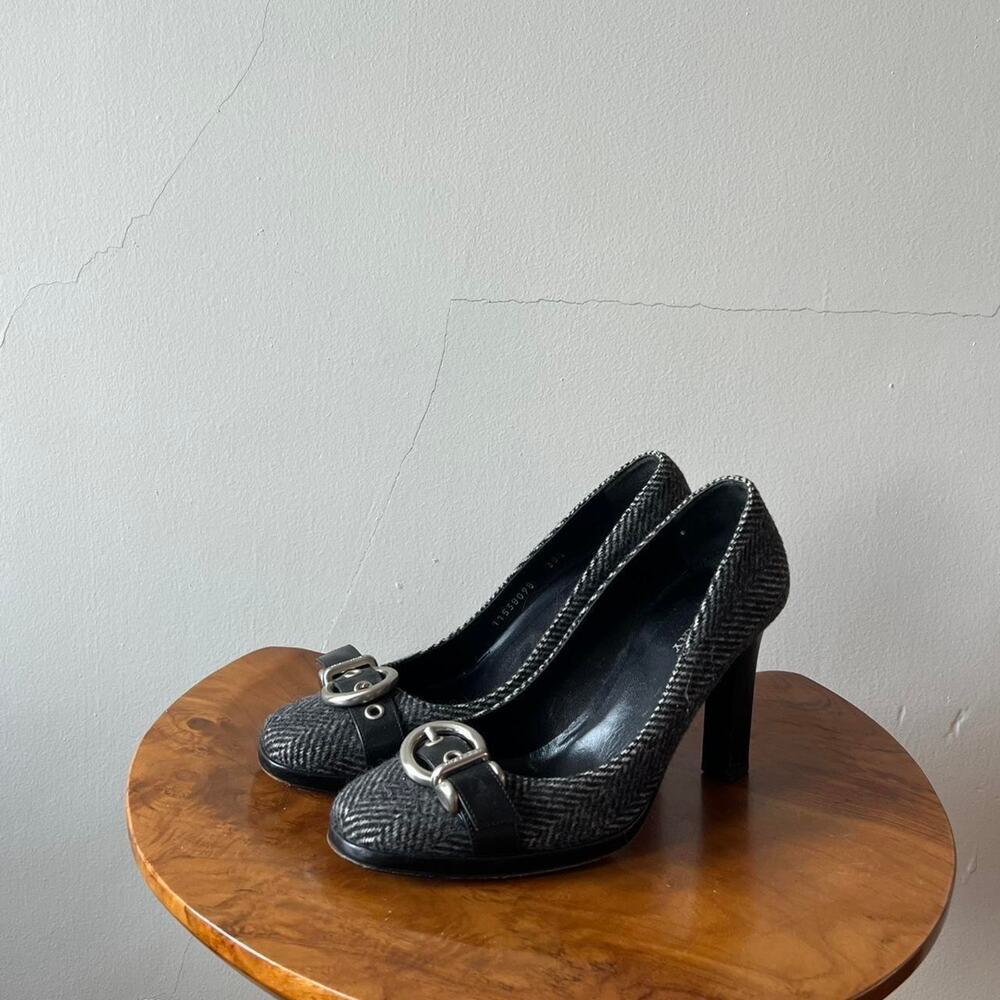 Burberry tweed buckle heels - Picture 3 of 6